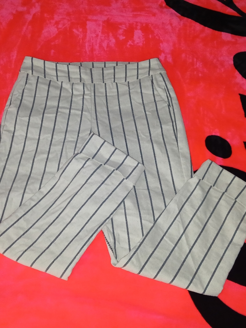 Tribal Beige and Navy Striped Capri Pants Linen Stretch Comfort Size 8 Spring!